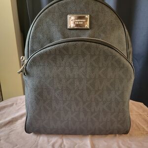 Authentic Michael Kors Gray And Black Signature Backpack